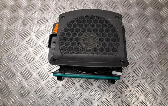 BMW 3 G20 G21 Subwoofer speaker 2622490