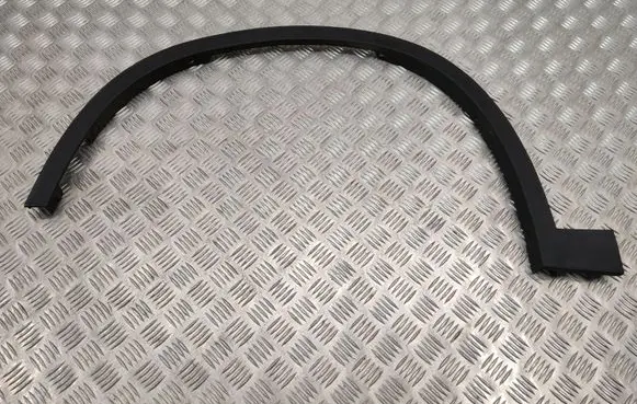 BMW X1 F48 F49 Front arch trim 7332337