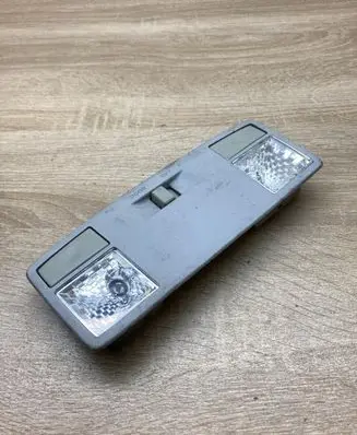 Mazda 3 I Front seat light 