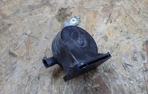 BMW 3 E90 E91 Horn signal 4046522