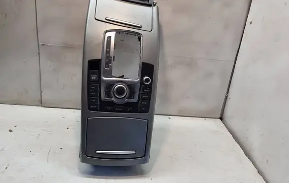 Audi A6 S6 C6 4F Center console 4F1864261 P0103820 4F1862533C