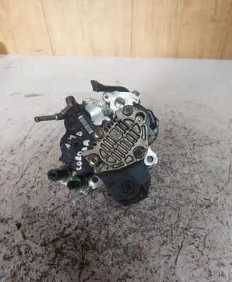 Toyota Corolla E120 E130 Fuel injection high pressure pump 2210033040 315127 0445010107