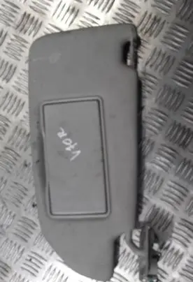 Volvo V70 Sun visor
