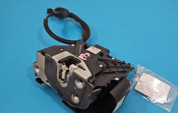Ford B-MAX Front door lock AV1AR21812AG IMPRK1542452