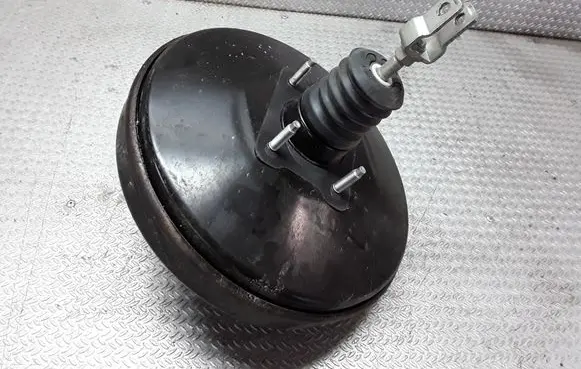 Toyota Auris 150 Brake booster 0204051450