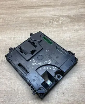 Renault Laguna II Central body control module 284B10046R