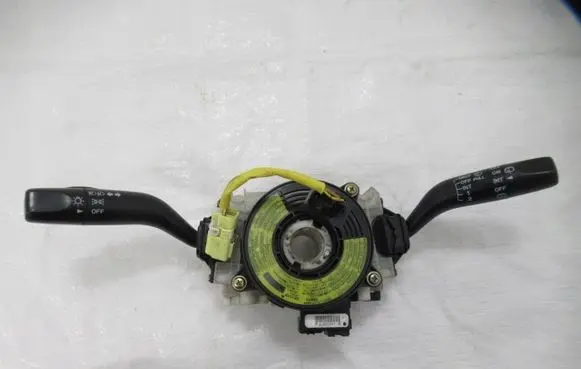 Mazda Premacy Wiper turn signal indicator stalk/switch GE6T17B366