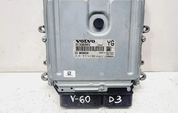 Volvo V60 Engine control unit/module 31336983 36001858