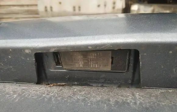 Citroen C4 I Number plate light