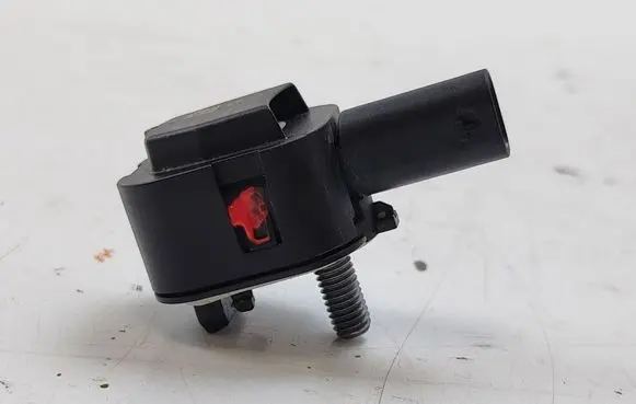 BMW 5 F10 F11 Airbag deployment crash/impact sensor 6577922417801