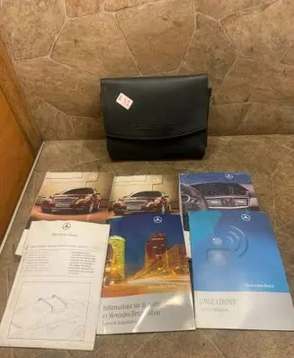 Mercedes-Benz E W212 User manual 