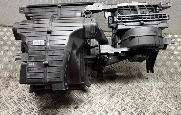 KIA Sportage Interior heater climate box assembly 