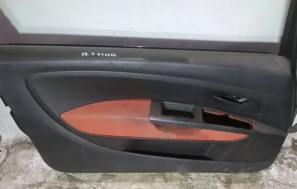Fiat Punto (188) Front door card panel trim