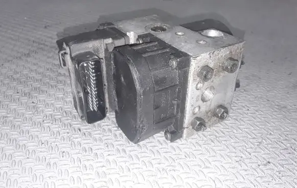 Peugeot 406 ABS Pump 0273004270 0265216543
