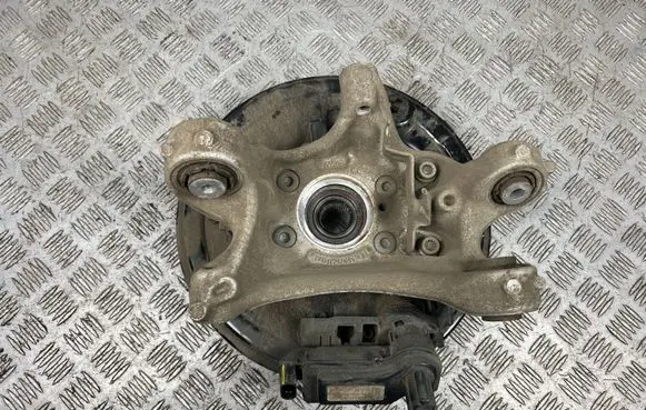 Audi Q4 e-tron Rear wheel hub 1EA435N