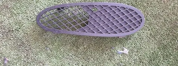 Mercedes-Benz S W220 Front bumper lower grill A2208850123