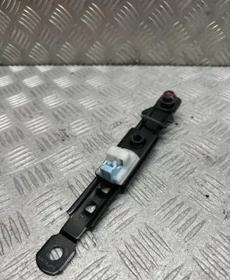 Hyundai Tucson TL Seat belt height adjuster 88890D7000