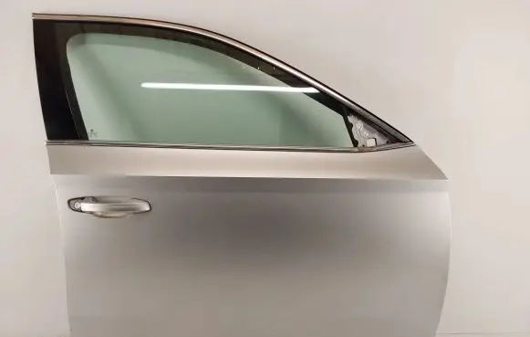 Skoda Superb B8 (3V) Front door 3V0831312