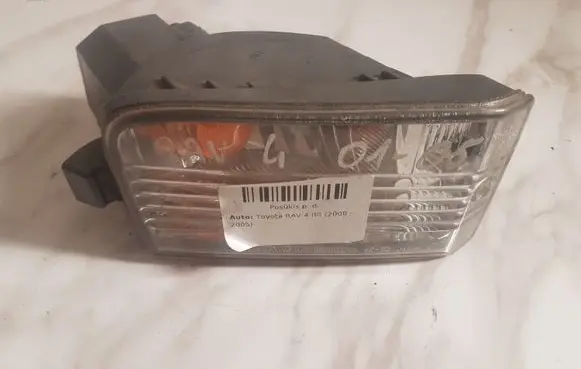 Toyota RAV 4 (XA20) Front fog light E139799