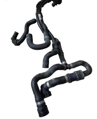 Volkswagen PASSAT B8 Engine coolant pipe/hose 5Q0121065F