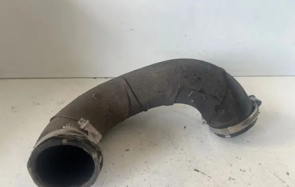 Audi Q5 SQ5 Intercooler hose/pipe 8R01455709J