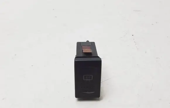 Windscreen/window heater switch
