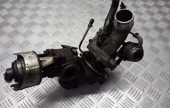 Citroen C5 Turbo GT1238Z770332-0001