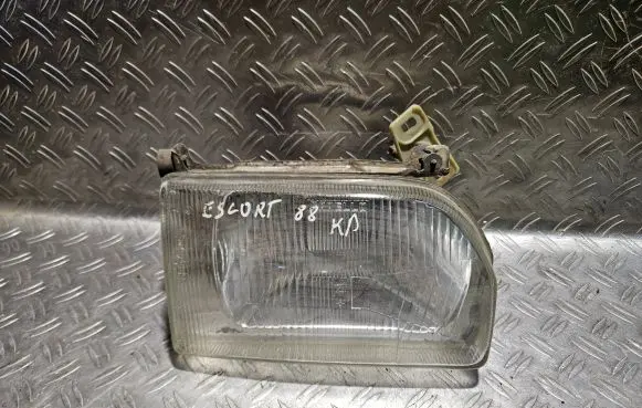 Ford Escort Headlight/headlamp
