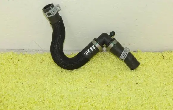 Mercedes-Benz Citan II Engine coolant pipe/hose 924105480R