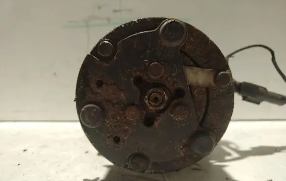 Ford Focus Air conditioning (A/C) compressor (pump)
