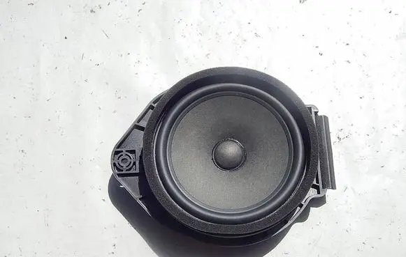 Opel Astra J Front door speaker