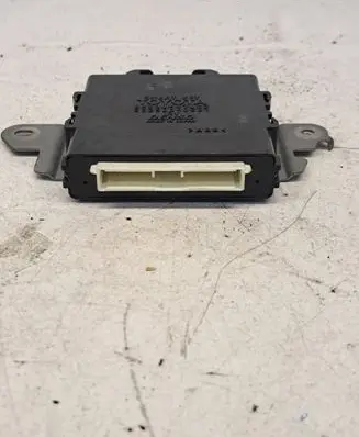 Toyota Prius (XW20) CAS control unit/module 8999047022