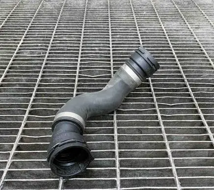 BMW 7 F01 F02 F03 F04 Engine coolant pipe/hose 8511926