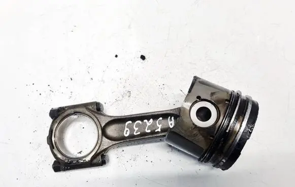 Citroen C5 Piston with connecting rod