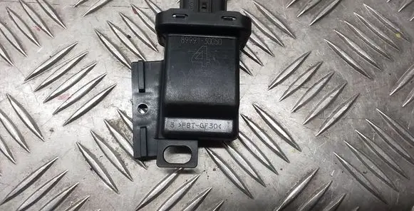 Lexus GS 300 350 430 450H Other relay 8999130050