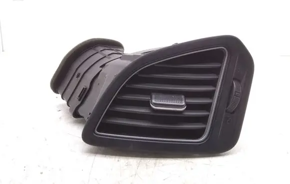 Hyundai ix35 Dashboard side air vent grill/cover trim