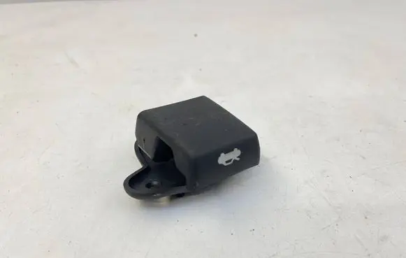 Chrysler 300 - 300C Engine bonnet (hood) release handle 
