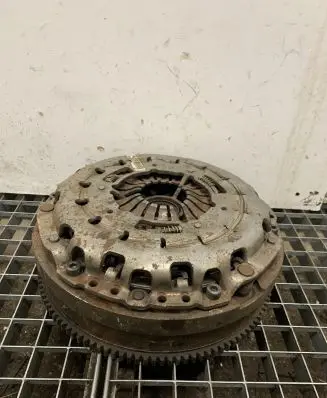 BMW 2 F22 F23 Clutch set kit 7638495 21217638495