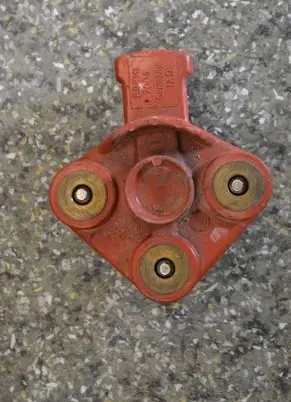 BMW 8 E31 Ignition distributor 1715906