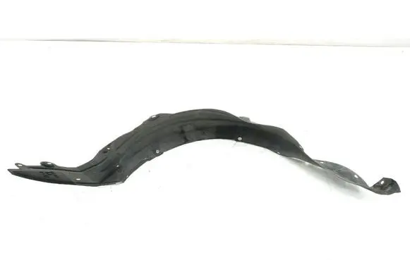 Front wheel arch liner splash guards