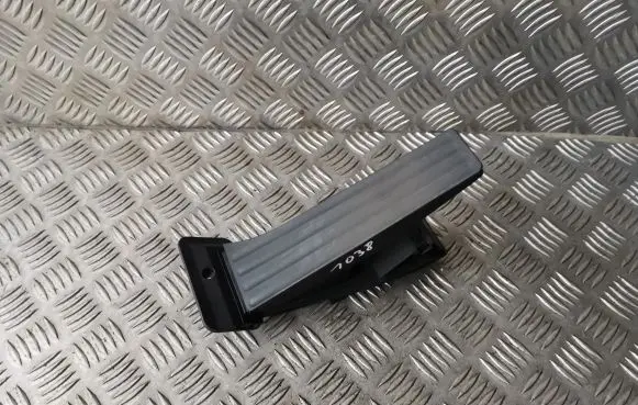 BMW X5 E70 Accelerator throttle pedal 35426789998 6789998 3542678999801