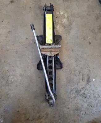 Ford Focus Lift Jack 6M5117080AA