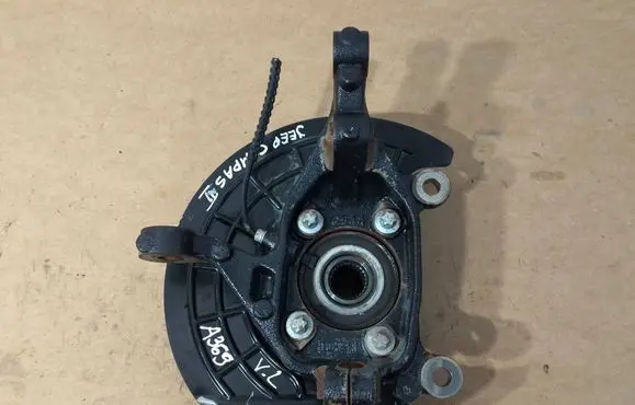 Jeep Compass Front wheel hub spindle knuckle 19M21N