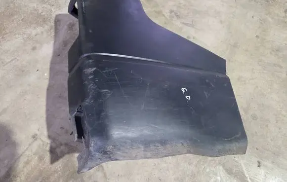 Nissan NV300 Rear bumper corner part panel trim 850162553R 3810291
