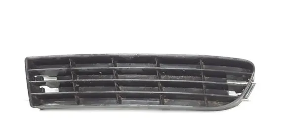 Audi A6 S6 C4 4A Front bumper lower grill 4A0807345J