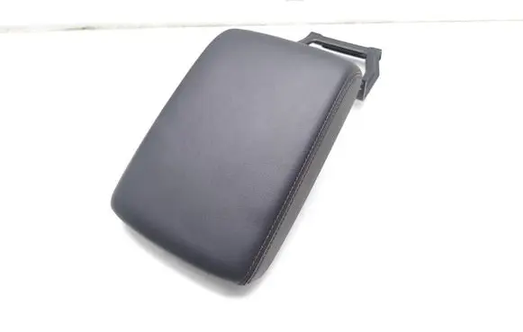 Mazda CX-5 II Armrest