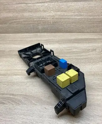 Opel Vectra C Fuse module 460023260 24400590