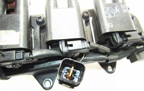 Hyundai Tucson JM High voltage ignition coil