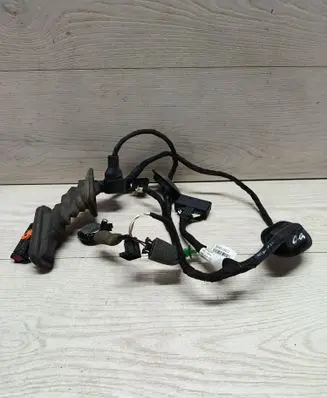 Volkswagen Touran II Rear door wiring loom 1T0971693EK M0R0CC0