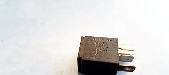 Volvo S60 Other relay 4RD00781400 4RD007814-00